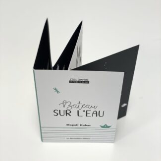 P’tite Comptine en Noir et Blanc - Bateau sur l’eau